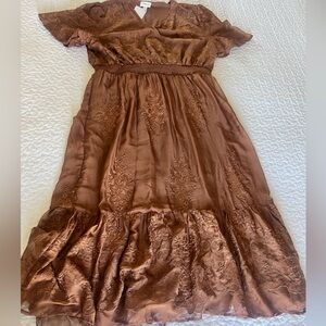 Women’s Dress Lace Detail Brown color 1X